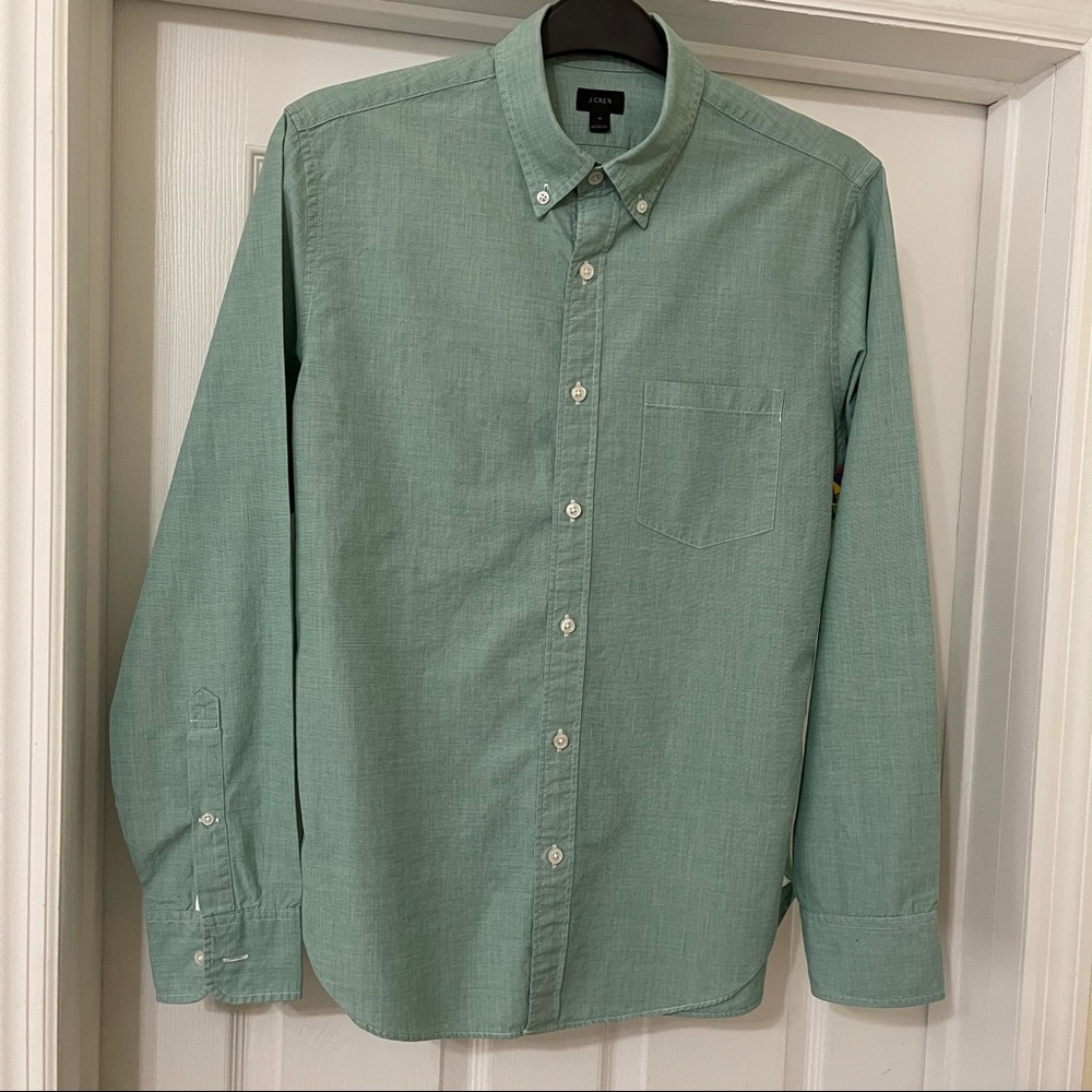 J.Crew Slim Fit Button Down long sleeve Shirt